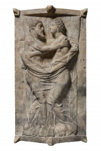 03-sarcophagus-lid-with-husband-and-wife