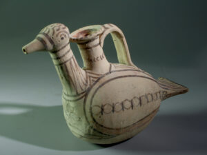 daunian duck-shaped terracotta askos