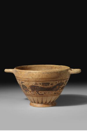 GREECE, CORINTHIAN TERRACOTTA SKYPHOS