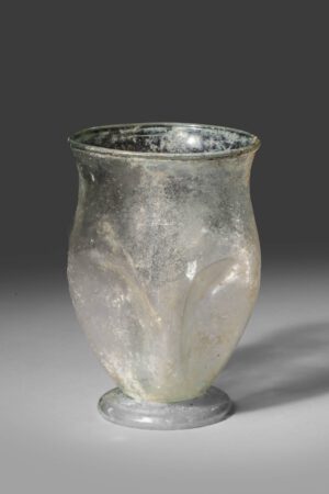roman indented glass beaker