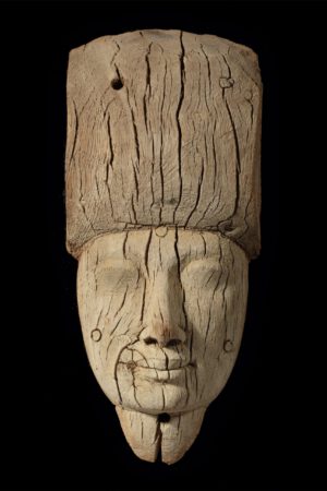 WOOD SARCOPHAGUS MASK