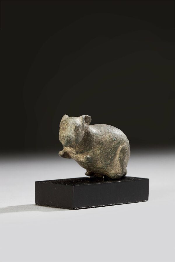 Roman bronze mouse